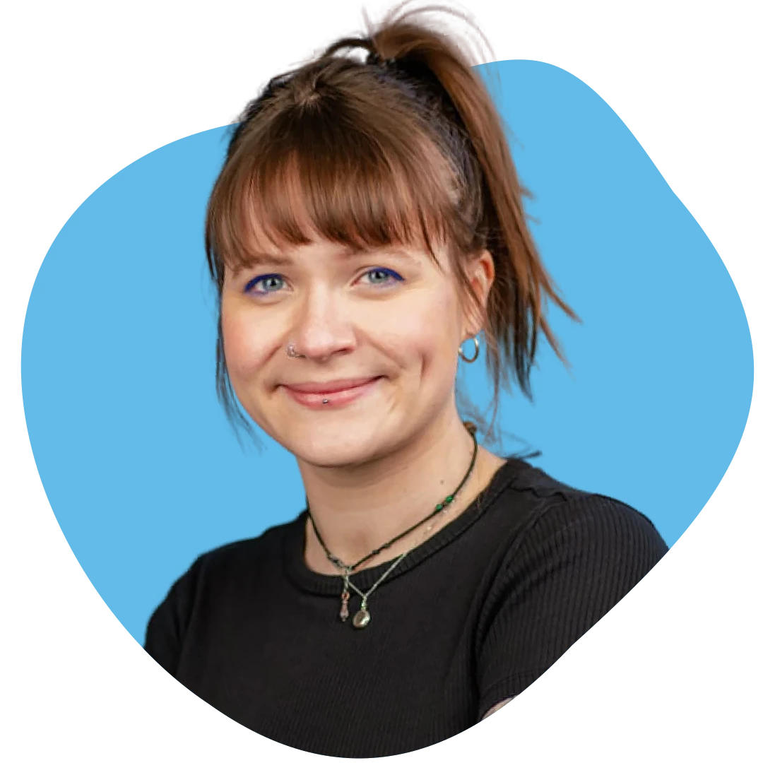 Nicole Woebse Profilbild blau